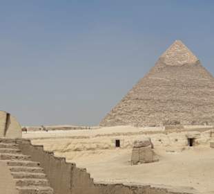 Blick von unten zur Chephrem Pyramide