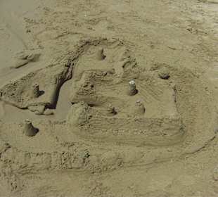 Alles Bauwerk von kleinen und großen Architekten