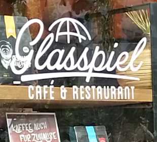 Im Café Glasspiel im Rhön-Klinikum Bad Neustadt