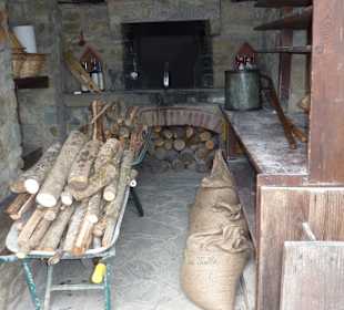 Hier wird das Holzofenbrot gebacken