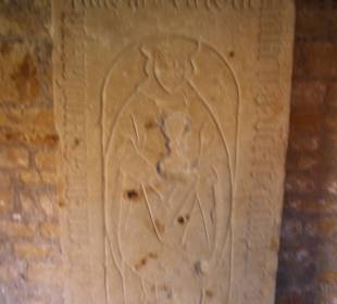 Epitaphe im  Kreuzgang