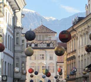 Altstadt mit Weihnachtsdeko