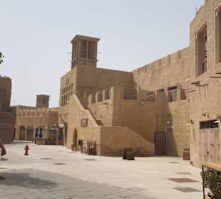 Altes und Neues Dubai 