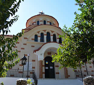 Archipolis und die Kirche Agios Nektarios Saint Nektarios