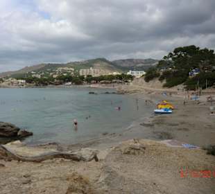 Einer von drei Stränden