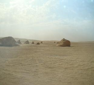 Pustynia, kręcono sceny do Gwiezdnych Wojen.