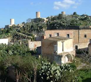 Windmühlen am Berg