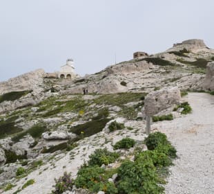 Wanderung Frioul-Inseln