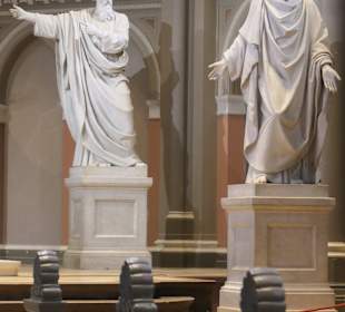 Innenbesichtigung der Wiesbadener Marktkirche