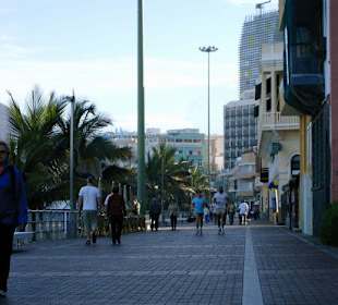 Promenade nach rechts