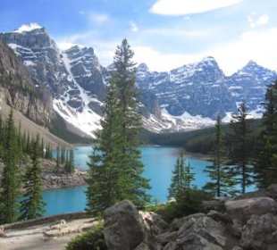 Moraine Lake im Valley of the Ten Peaks