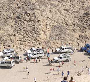 Jeeps im "Tal des Sandes"