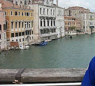 Kanály, mosty a gondoly - symbol Benátek