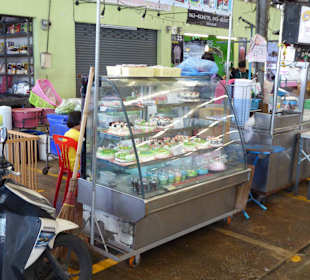 Auch Kuchen, aber viel zu Süß