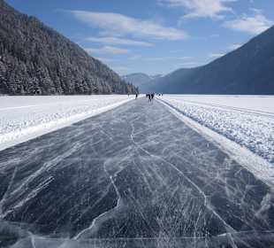Eislaufen am See - genial!
