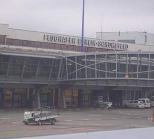  Flughafen Berlin-Schönefeld