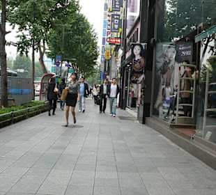 Zu Fuss nach Insadong