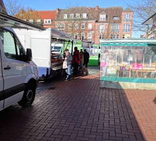Rundgang über den Emder Wochenmarkt
