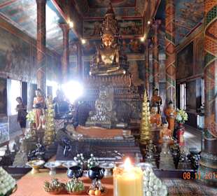 Altar im Tempelinneren