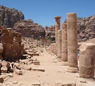 Spacer po Mieście Wykutym w Skale - Petra