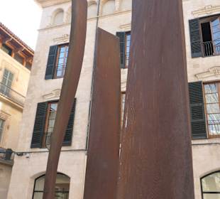 Palma: Eaktai-Ahn-Denkmal „The shadows of sound“