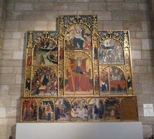 Triptichon in The Cloisters