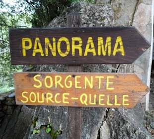 Hinweisschild zur Aussichtsplattform