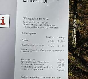 Einfahrt und Eintritt