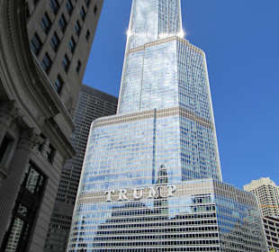Chicago Tower Tour