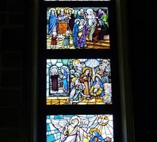 Farbenprächtige Fenster