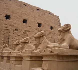 Eingang Karrnak  Tempel