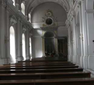 Katholische Hofkirche