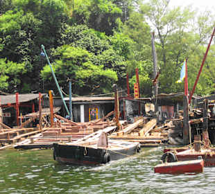 Impression Boat People