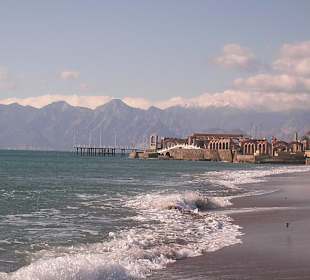 Sandstrand ca.12 km vom Hotel, Bus Nummer  8