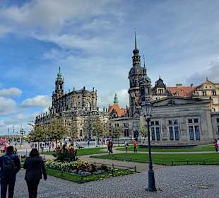 Kathedrale St. Trinitatis - Katholische Hofkirche