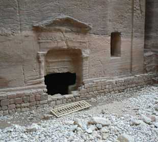 Petra lohnt sich! Studenten zahlen nur 1 Euro