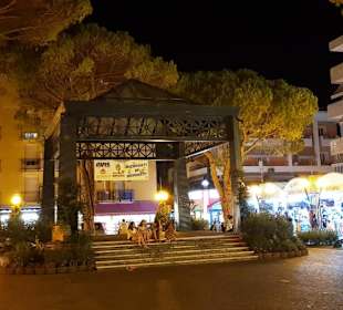 Event bühne gibt es auch schon sehr lange