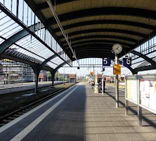 Bahnsteige des Hauptbahnhofes Oldenburg