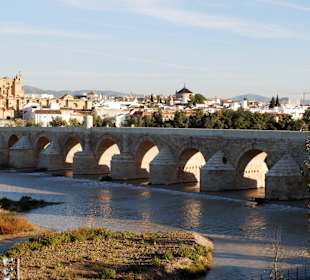 Most Puente Romano w Kordobie
