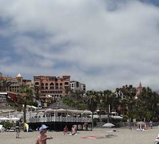Hotels Playa del Duque (Hotel ganz rechts)