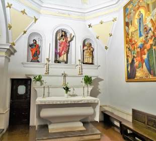 Rundgang durch die Kirche San Giacomo Maggiore