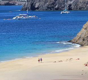 40 Miniten zu Fuß zu den Papageienstränden