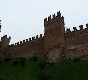 Le mura della città