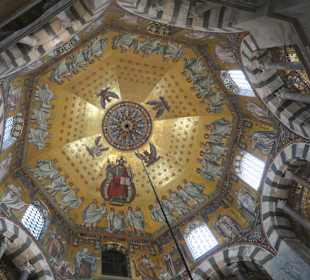 Besichtigung des Aachener Doms