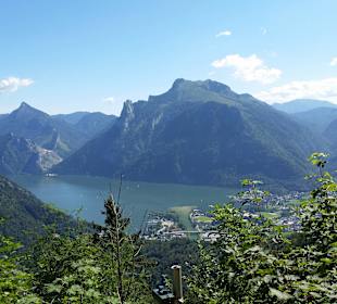 Blick hinunter auf Ebensee