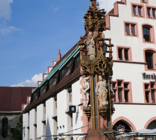 Fischbrunnen am Marktplatz