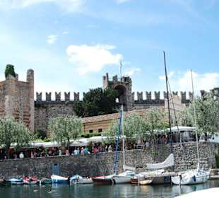 Die Burg von Torri del Benaco