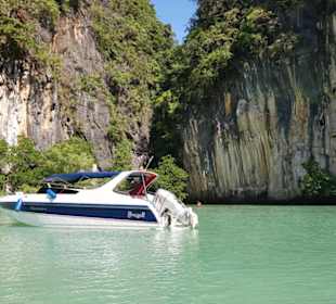 Lagune inmitten von Hong