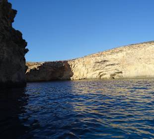 Mit dem Speeedboot vor Comino