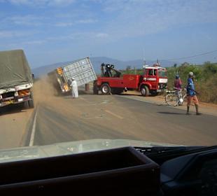 LKW Bergung in Afrika
